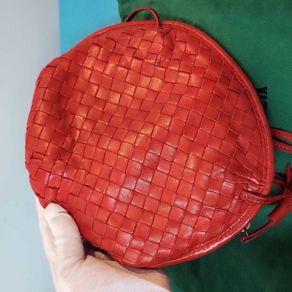 Bottega Veneta Red intrecciato Leather Bag - Picture 10 of 13